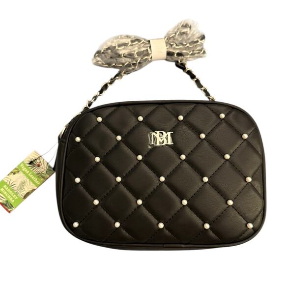Badgley Michka Black Quilted Vegan Leather Pearl Embellished Chain Crossbody - Picture 2 of 9
